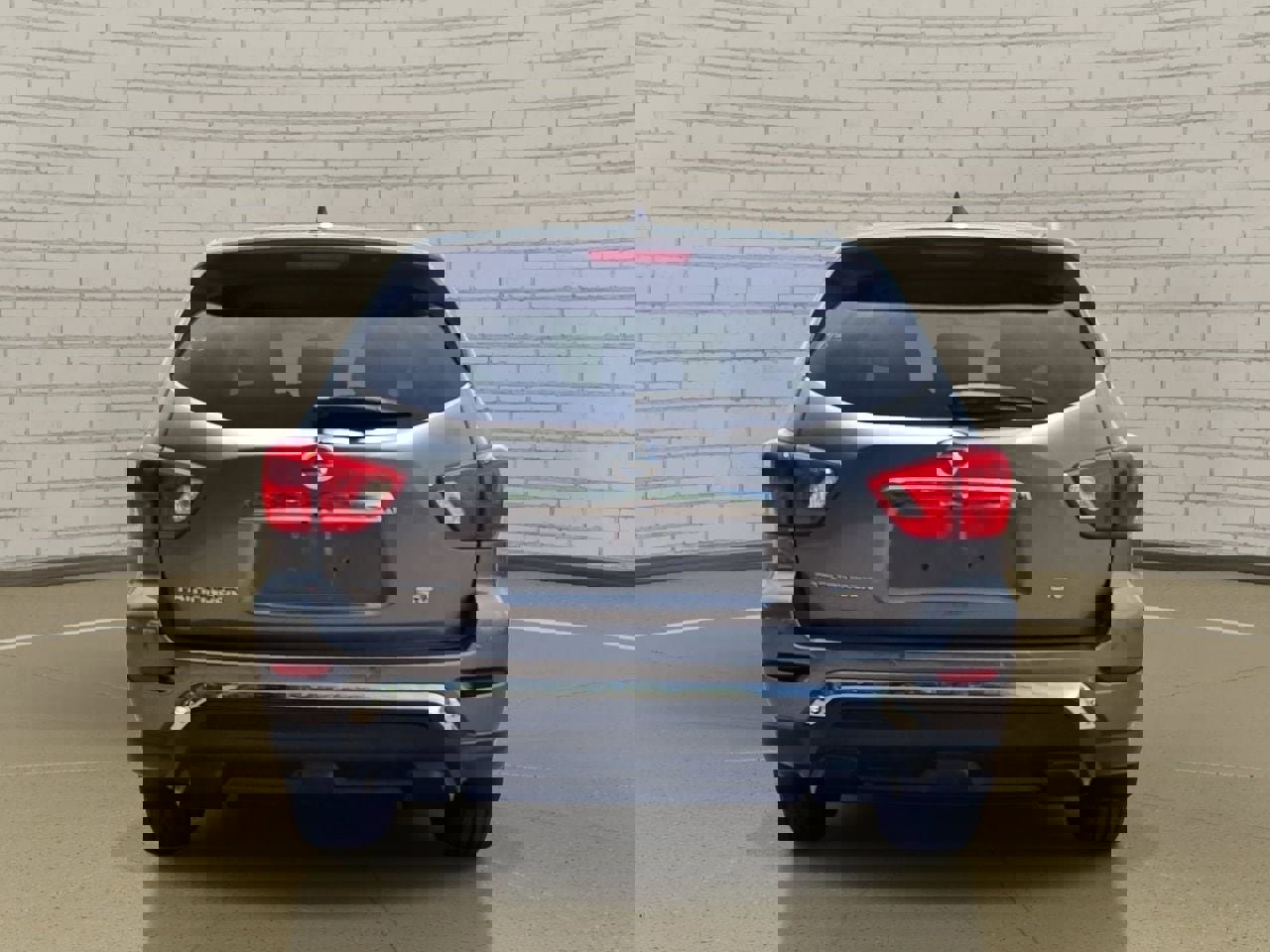 Certified 2020 Nissan Pathfinder SV FWD image 6