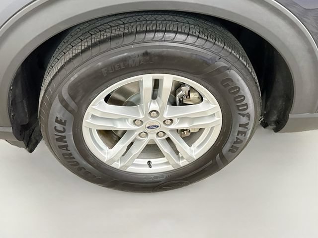 Used 2022 Ford Explorer XLT w/ Equipment Group 202A RWD image 29