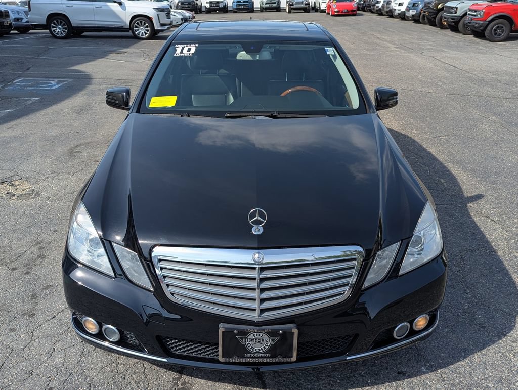 Used 2010 Mercedes-Benz E 350 4MATIC Sedan image 3