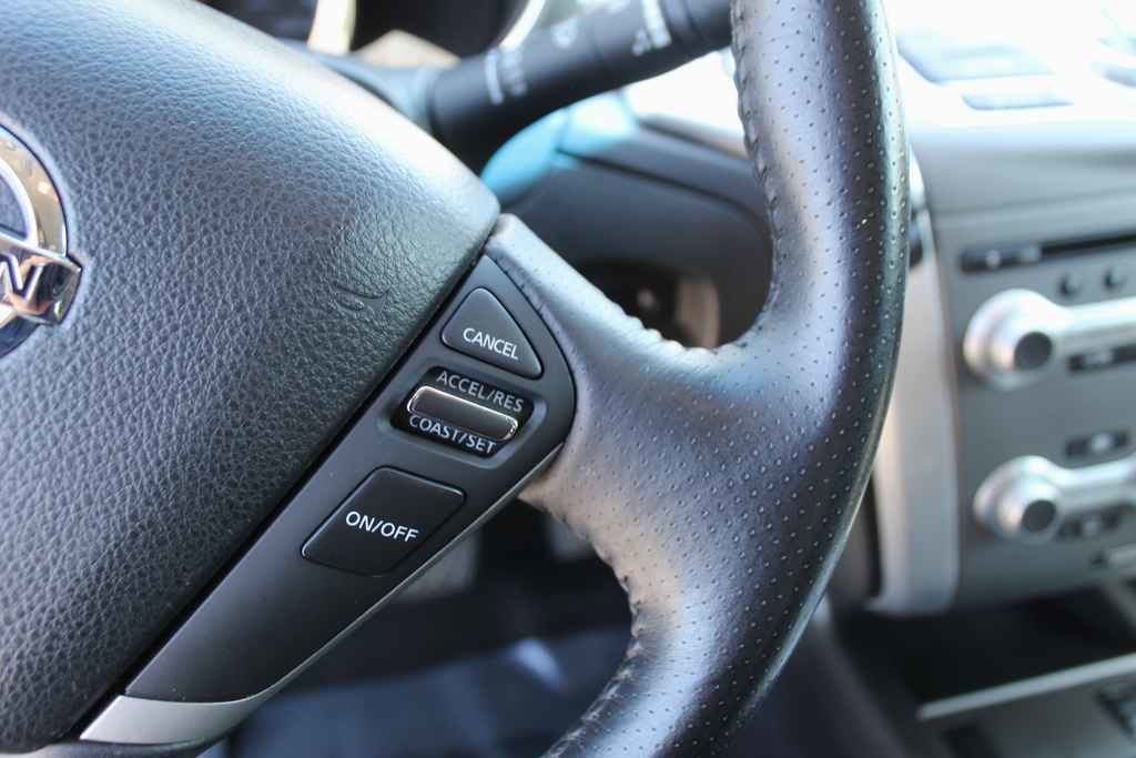 Used 2014 Nissan Murano SV AWD/4WD image 16