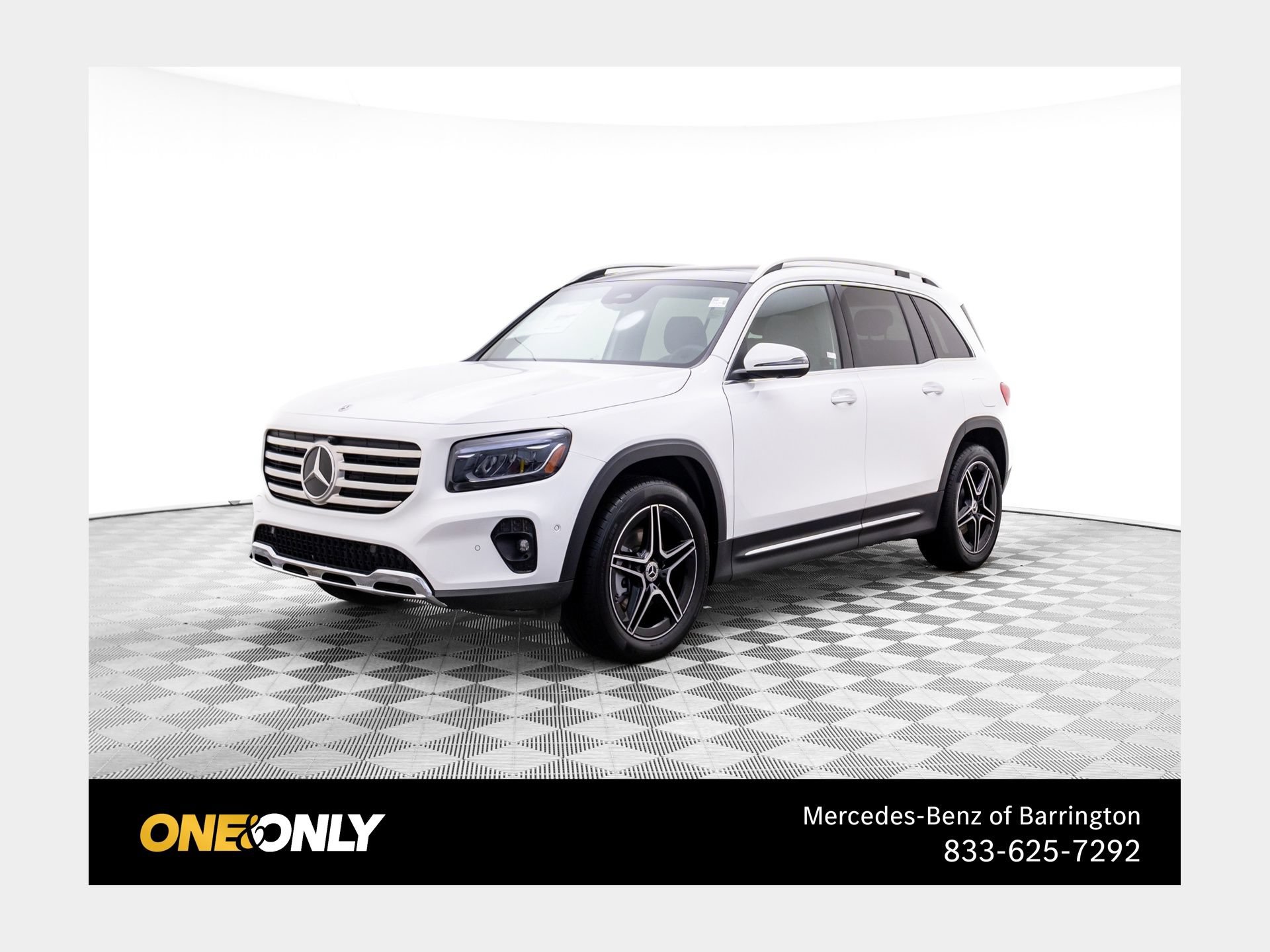 New 2026 Mercedes-Benz GLB 250 4MATIC image 1