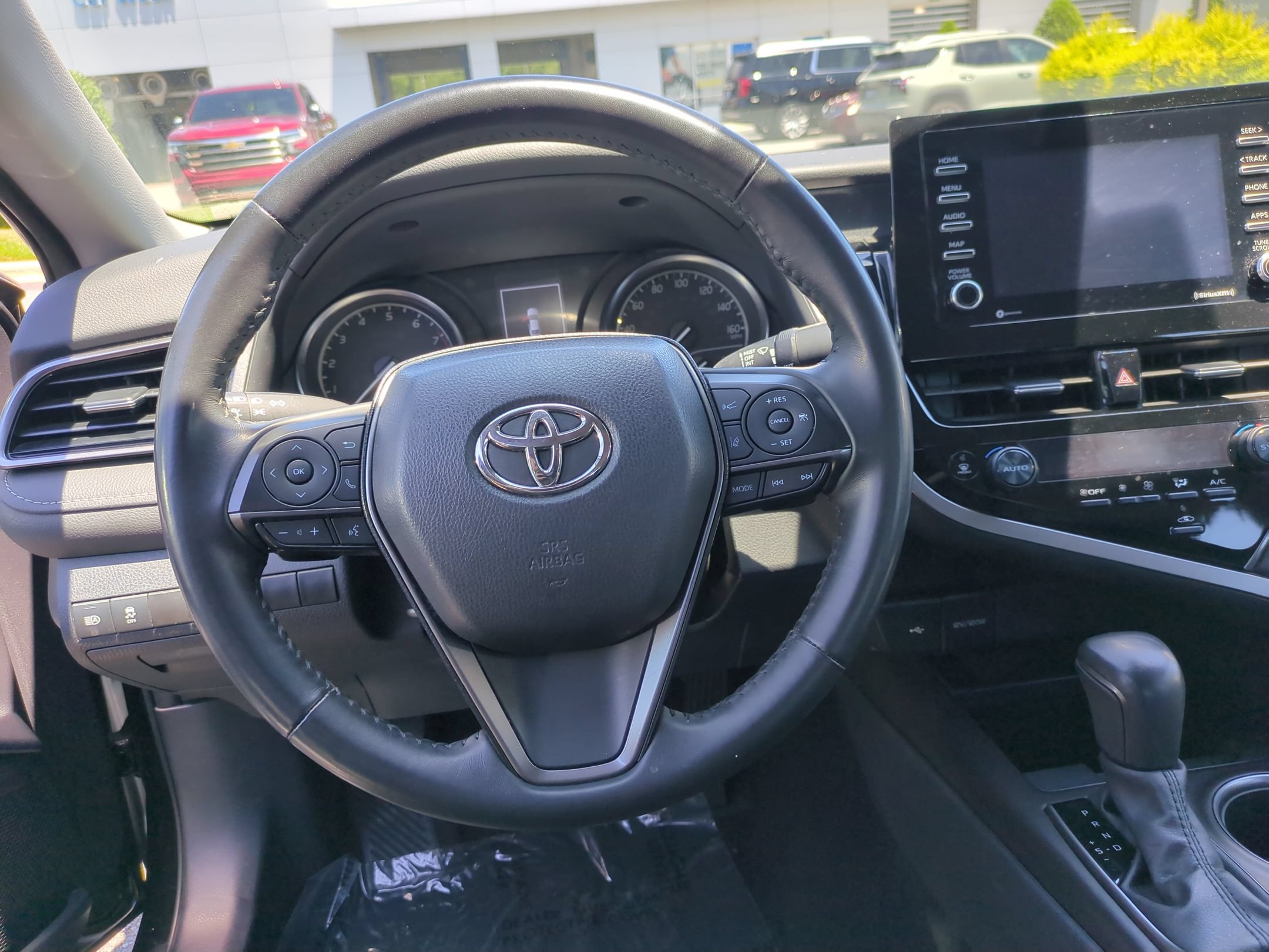 Used 2024 Toyota Camry SE FWD image 18