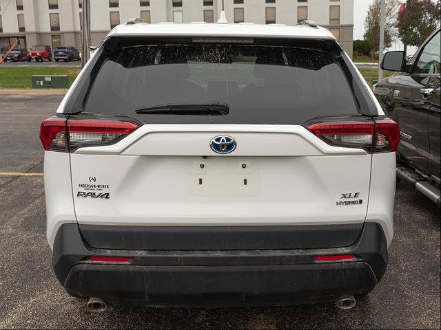 Used 2020 Toyota RAV4 XLE w/ All Weather Liner Package AWD/4WD image 6