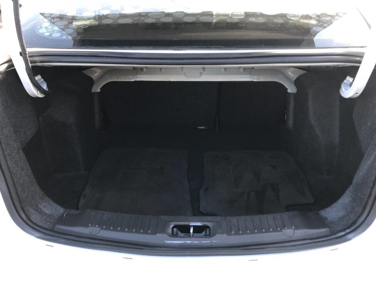 Used 2018 Ford Fiesta SE FWD image 12