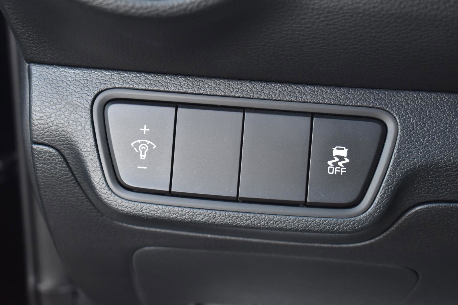 Used 2024 Kia Forte LX image 37