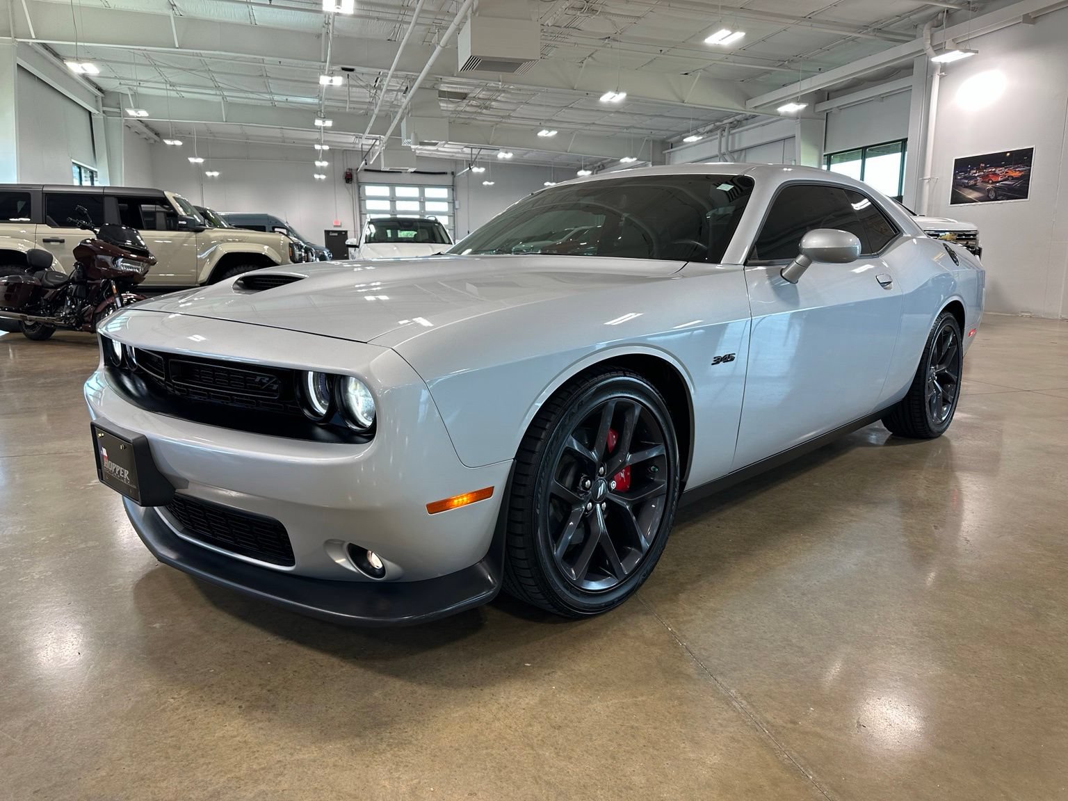 Used 2023 Dodge Challenger R/T w/ Plus Package RWD image 3