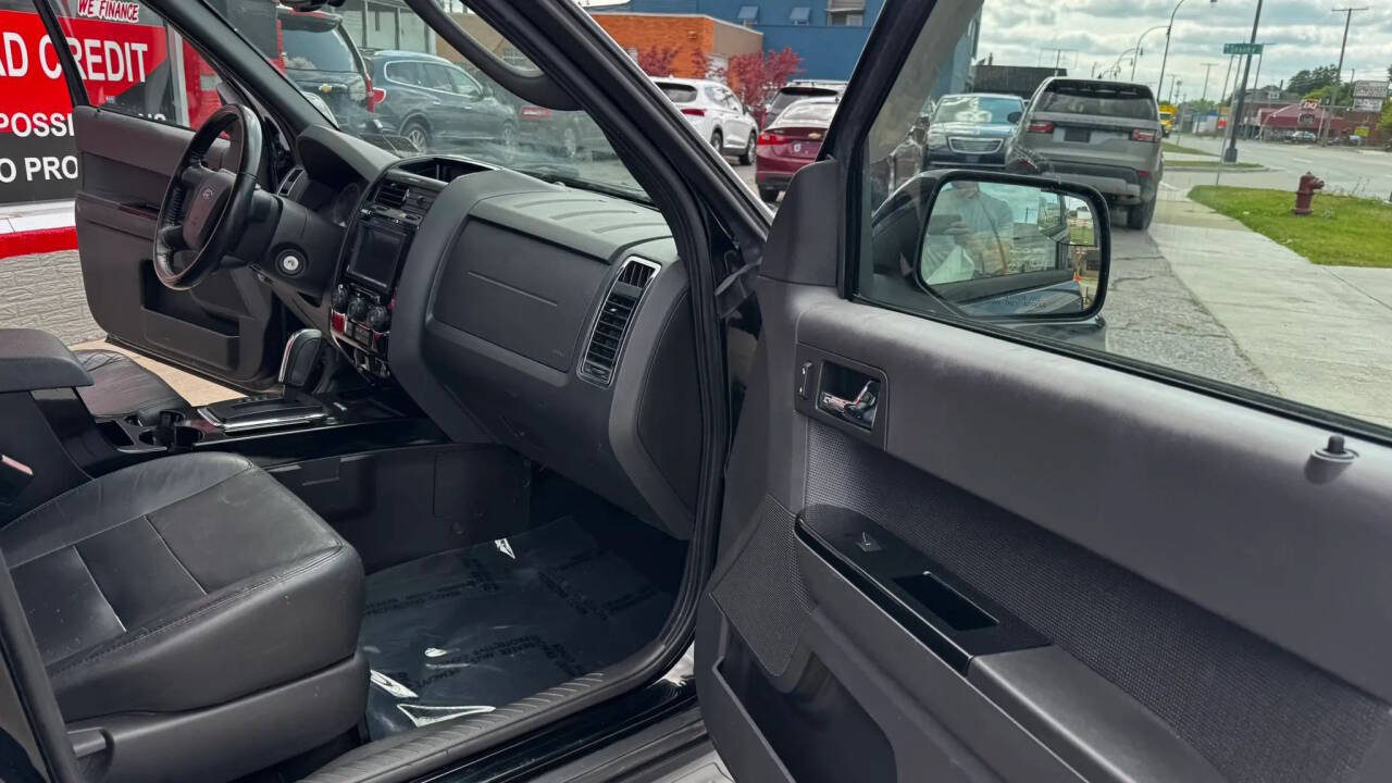 Used 2012 Ford Escape Limited AWD/4WD image 14