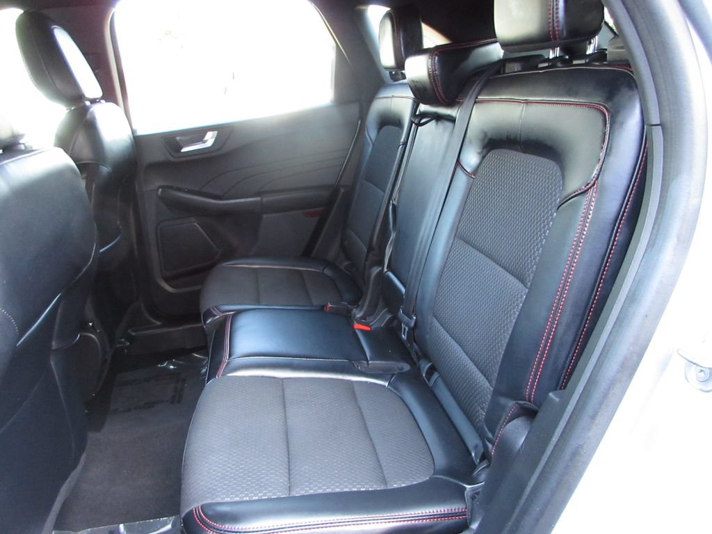 Certified 2023 Ford Escape ST-Line FWD image 25