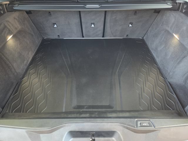 Used 2025 BMW X5 M60i AWD/4WD image 28