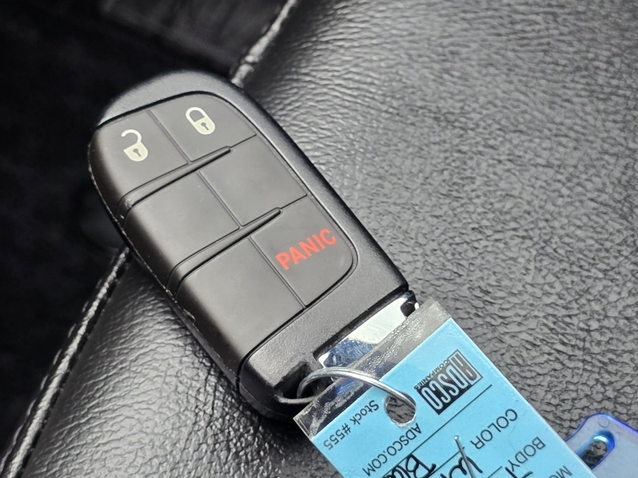 Used 2025 Jeep Compass Trailhawk AWD/4WD image 33