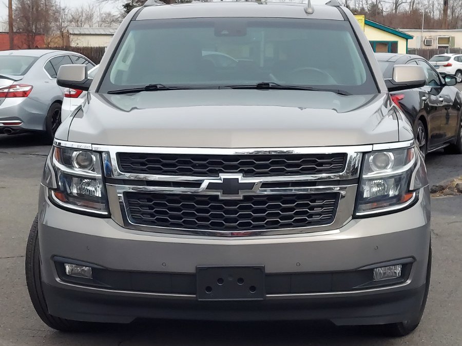 Used 2018 Chevrolet Tahoe LT w/ Luxury Package image 2