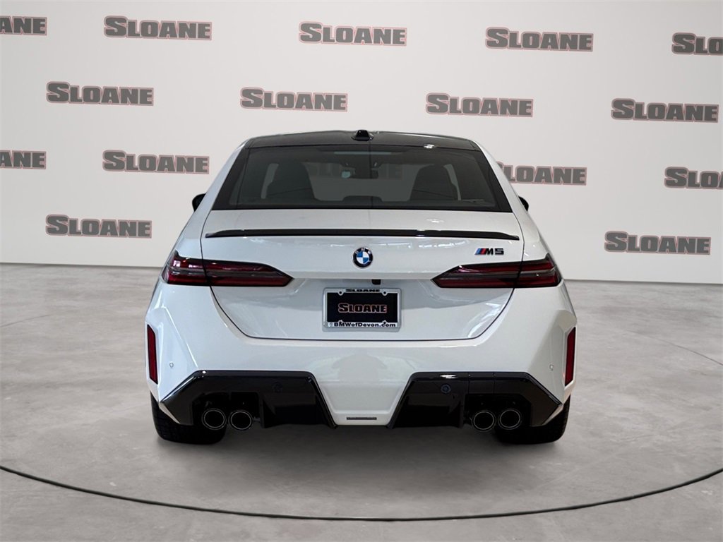 New 2026 BMW M5 w/ Carbon Package image 4