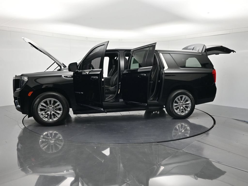 Used 2023 GMC Yukon XL SLT w/ SLT Luxury Package AWD/4WD image 49