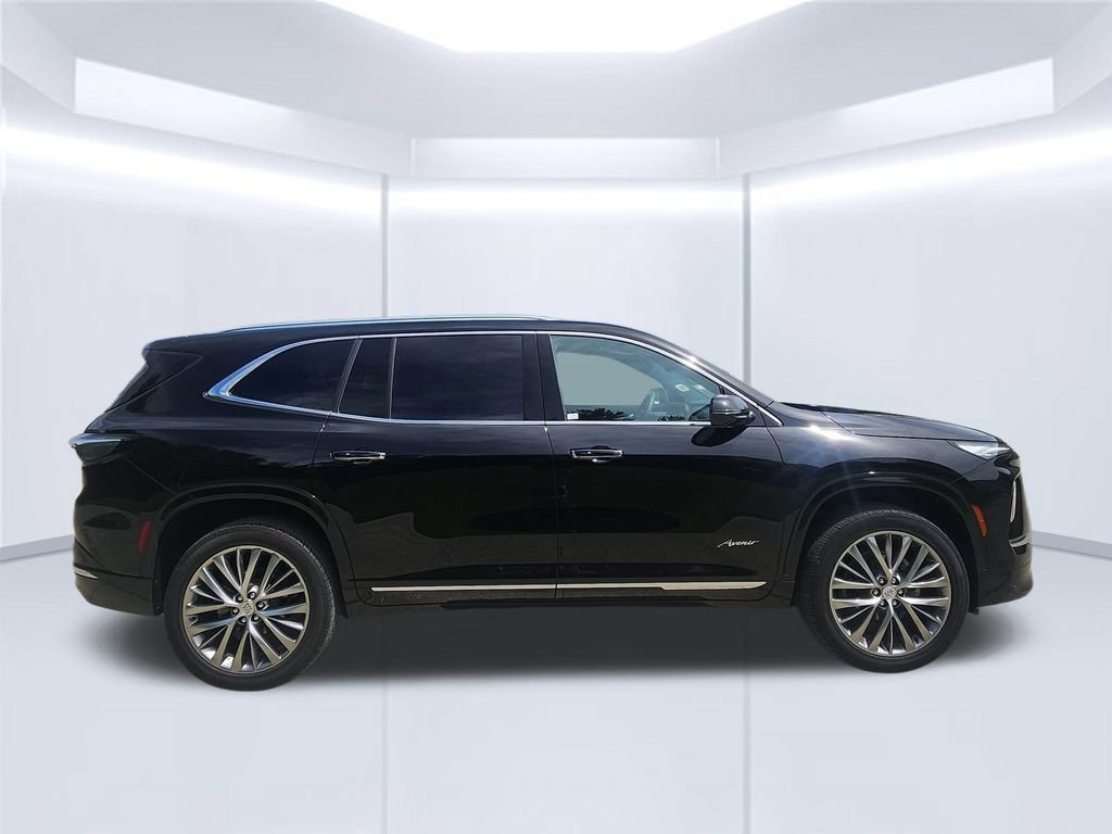 Used 2026 Buick Enclave Avenir w/ Super Cruise Package FWD image 4