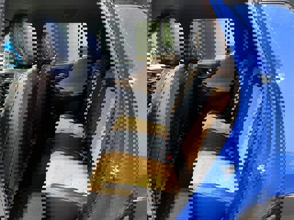 Used 2025 Chevrolet Equinox ACTIV w/ Safety and Technology Package AWD/4WD image 16