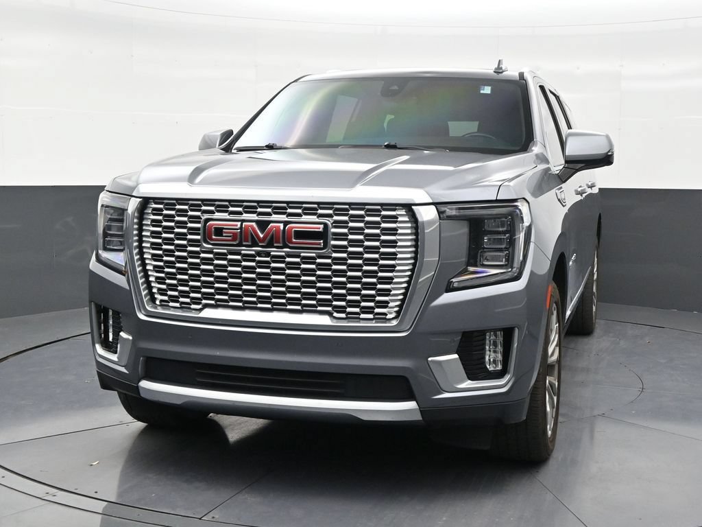Used 2021 GMC Yukon XL Denali w/ Denali Premium Package RWD image 8