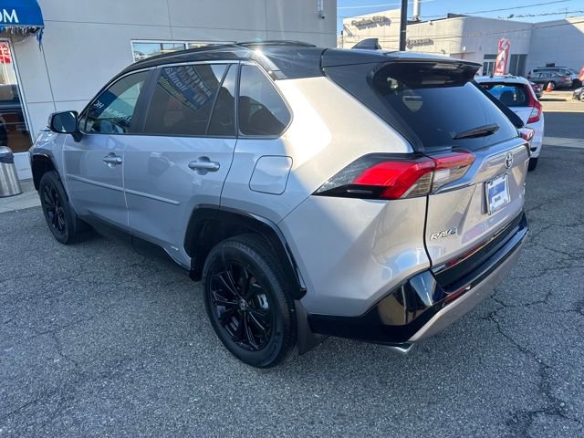 Used 2024 Toyota RAV4 XSE w/ Advanced Technology Package image 17
