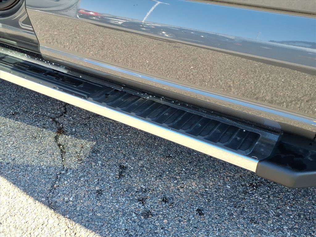 Used 2024 Ford F150 XLT w/ Mobile Office Package image 24