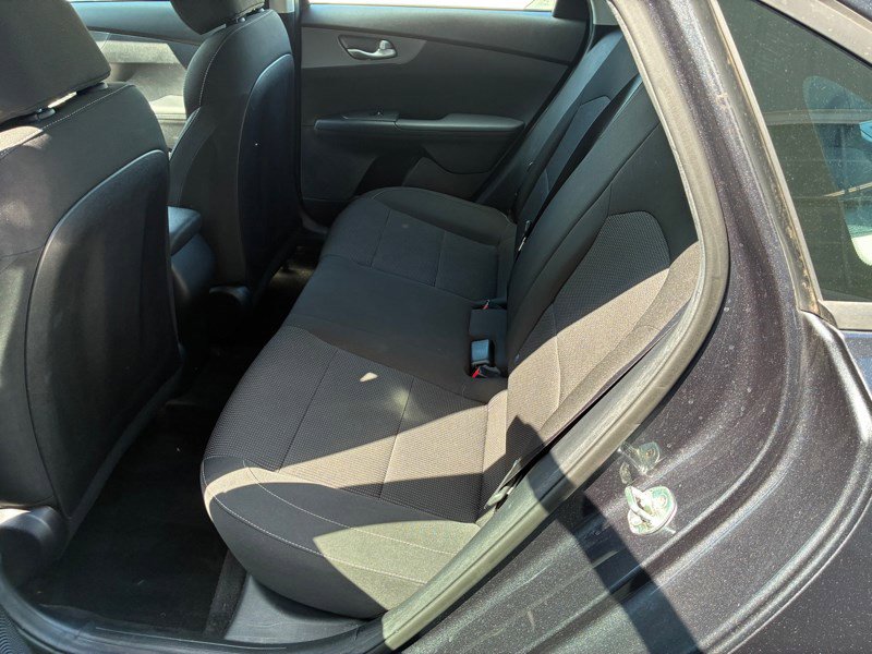 Used 2019 Kia Forte LXS FWD image 13