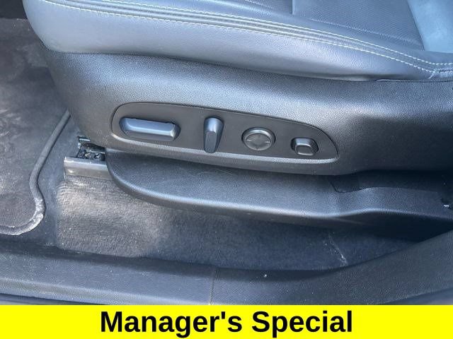 Used 2024 Buick Enclave Premium FWD image 12