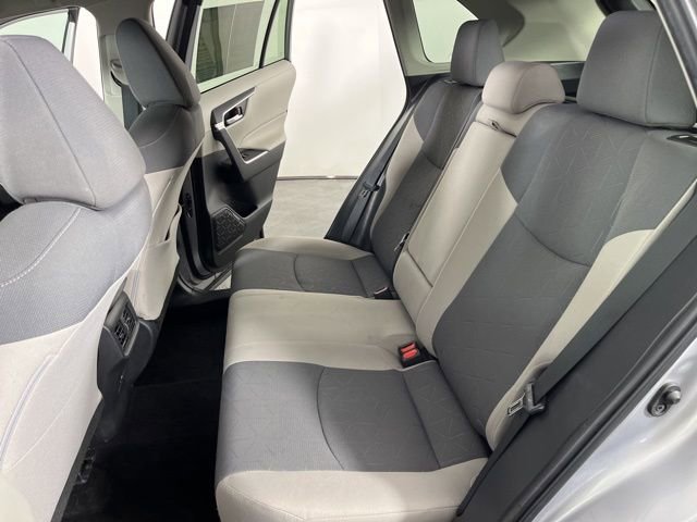 Used 2022 Toyota RAV4 XLE image 43