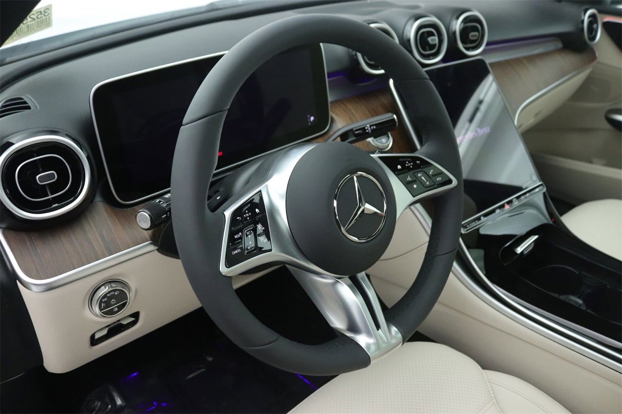 New 2025 Mercedes-Benz C 300 Sedan image 5