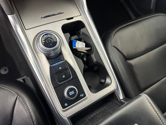 Used 2022 Ford Explorer XLT w/ Equipment Group 202A image 20