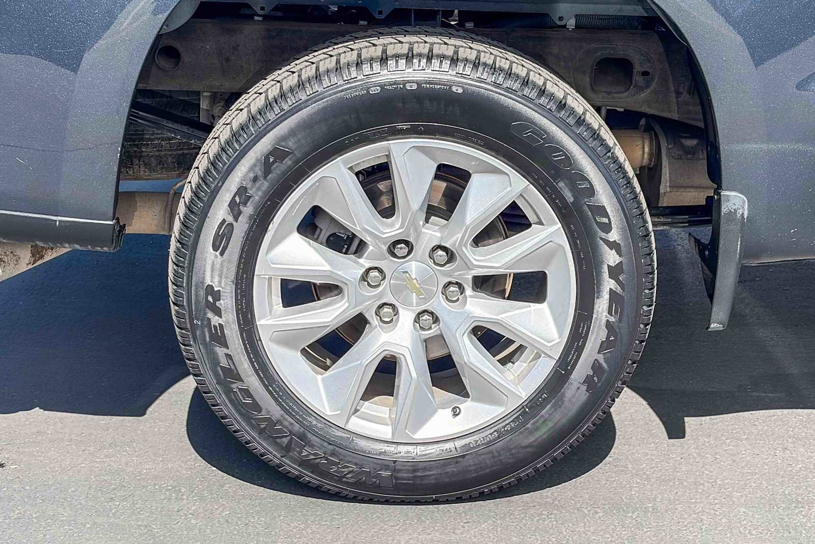 Used 2021 Chevrolet Silverado 1500 Custom image 10