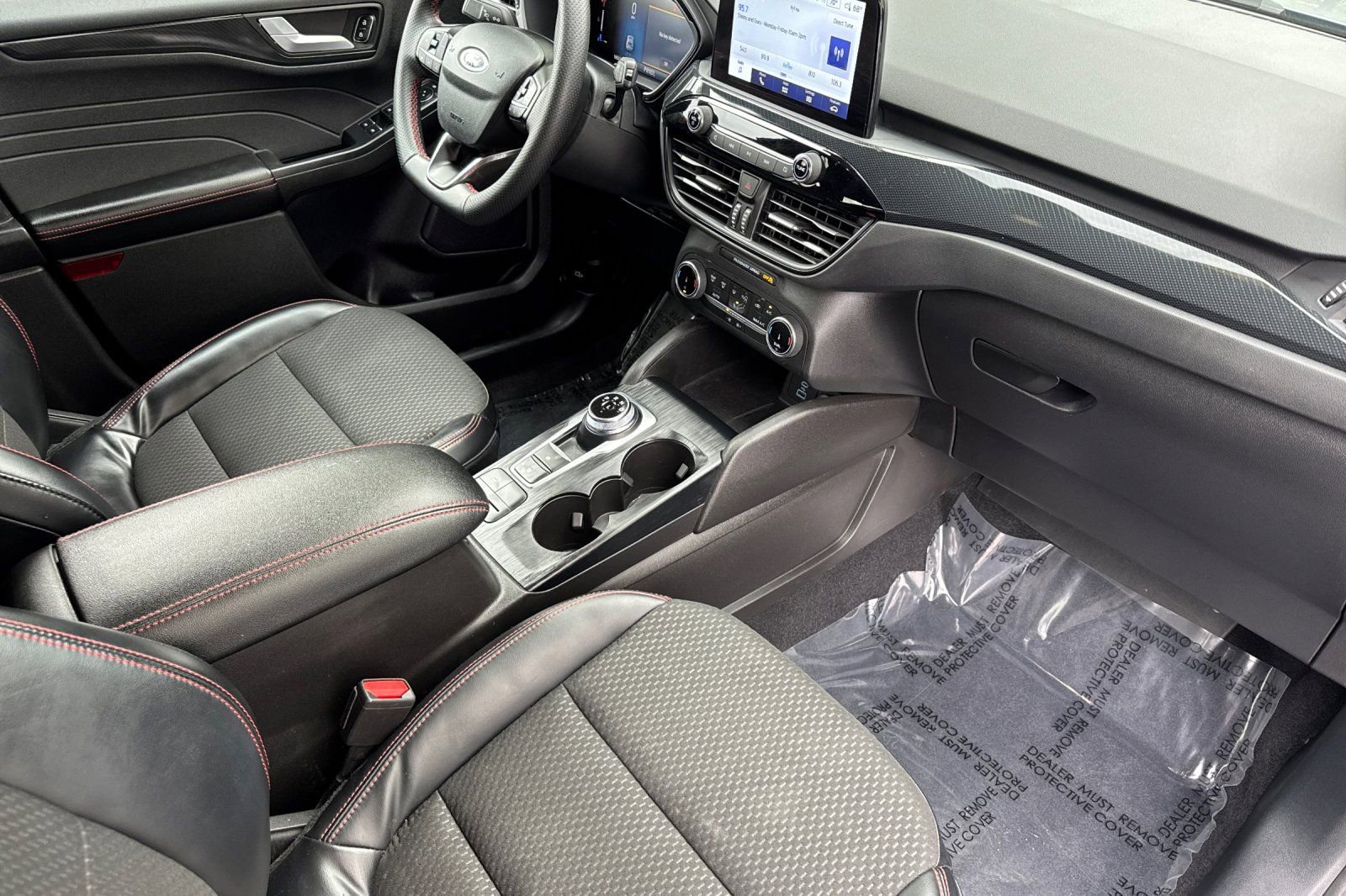 Certified 2023 Ford Escape ST-Line w/ Equipment Group 301A image 17