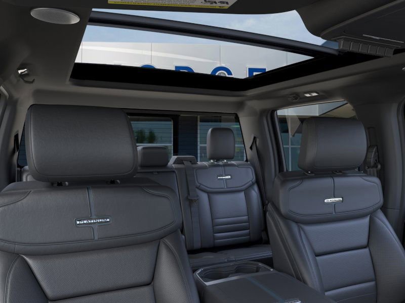 New 2025 Ford F350 Platinum image 33