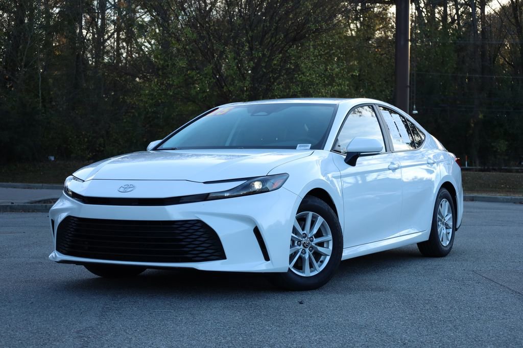 Used 2025 Toyota Camry LE