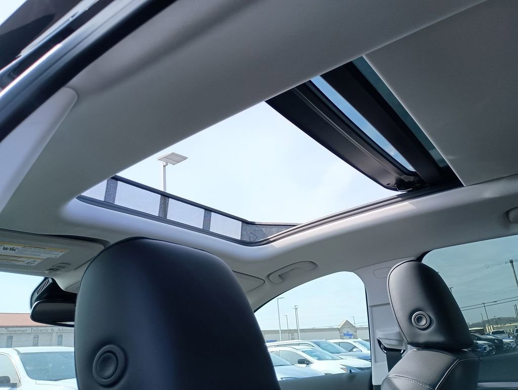 New 2026 Buick Envision Sport Touring image 27