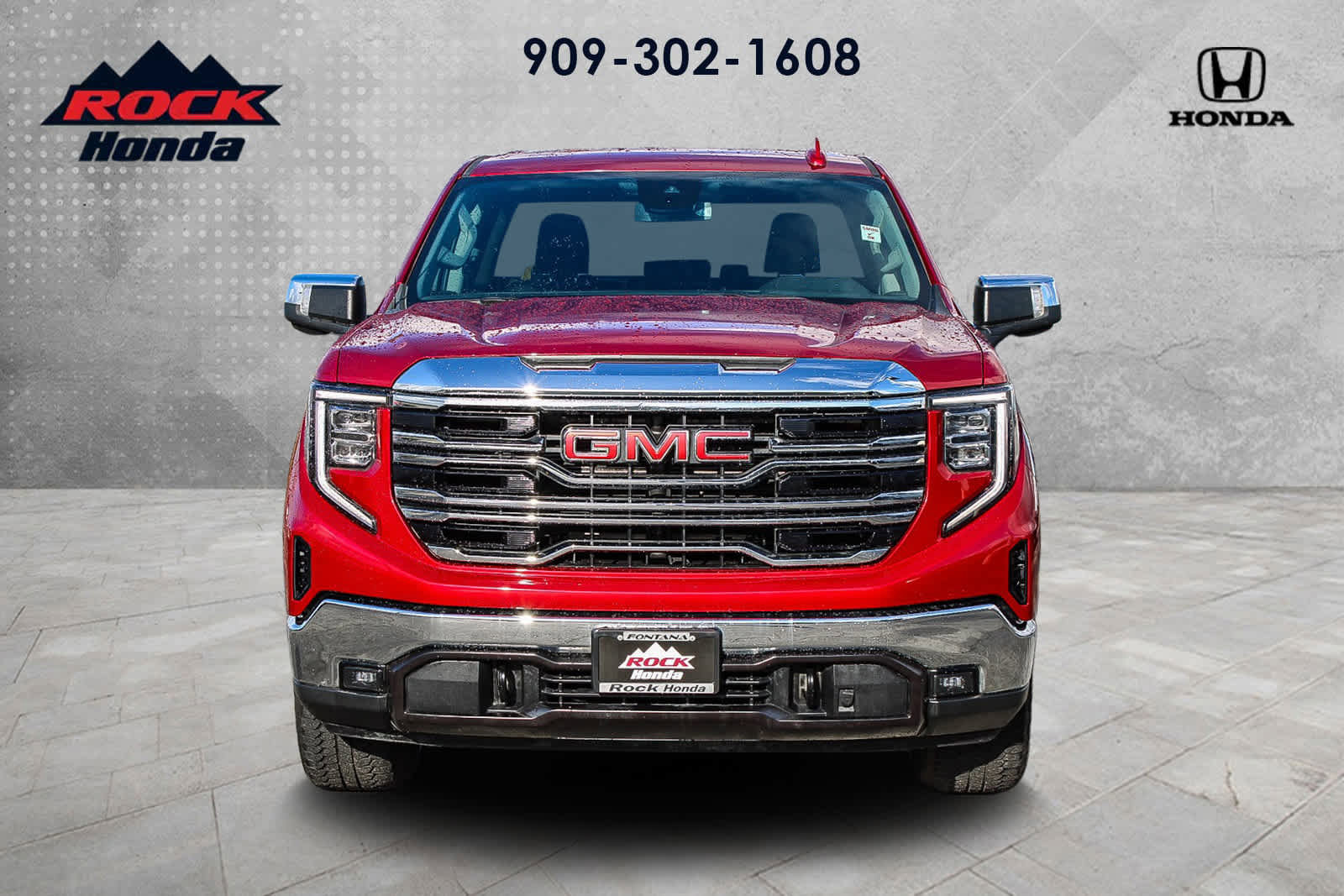 Used 2022 GMC Sierra 1500 SLT w/ SLT Premium Package image 2
