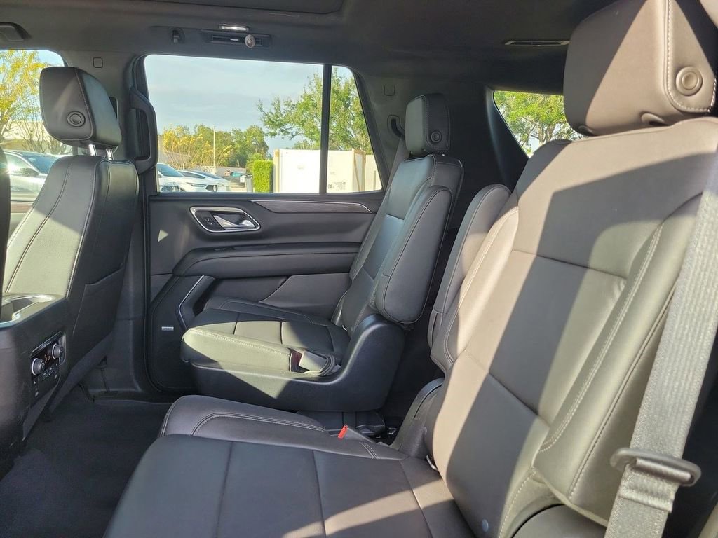 Used 2022 Chevrolet Tahoe Z71 w/ Luxury Package image 20