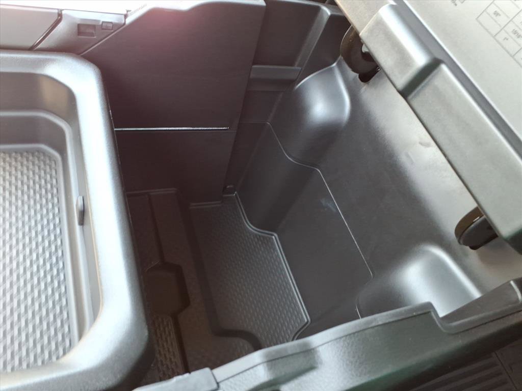 New 2026 RAM 1500 Laramie AWD/4WD image 35