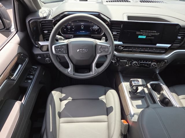 New 2026 Chevrolet Silverado 1500 RST w/ Dark Appearance Package AWD/4WD image 24