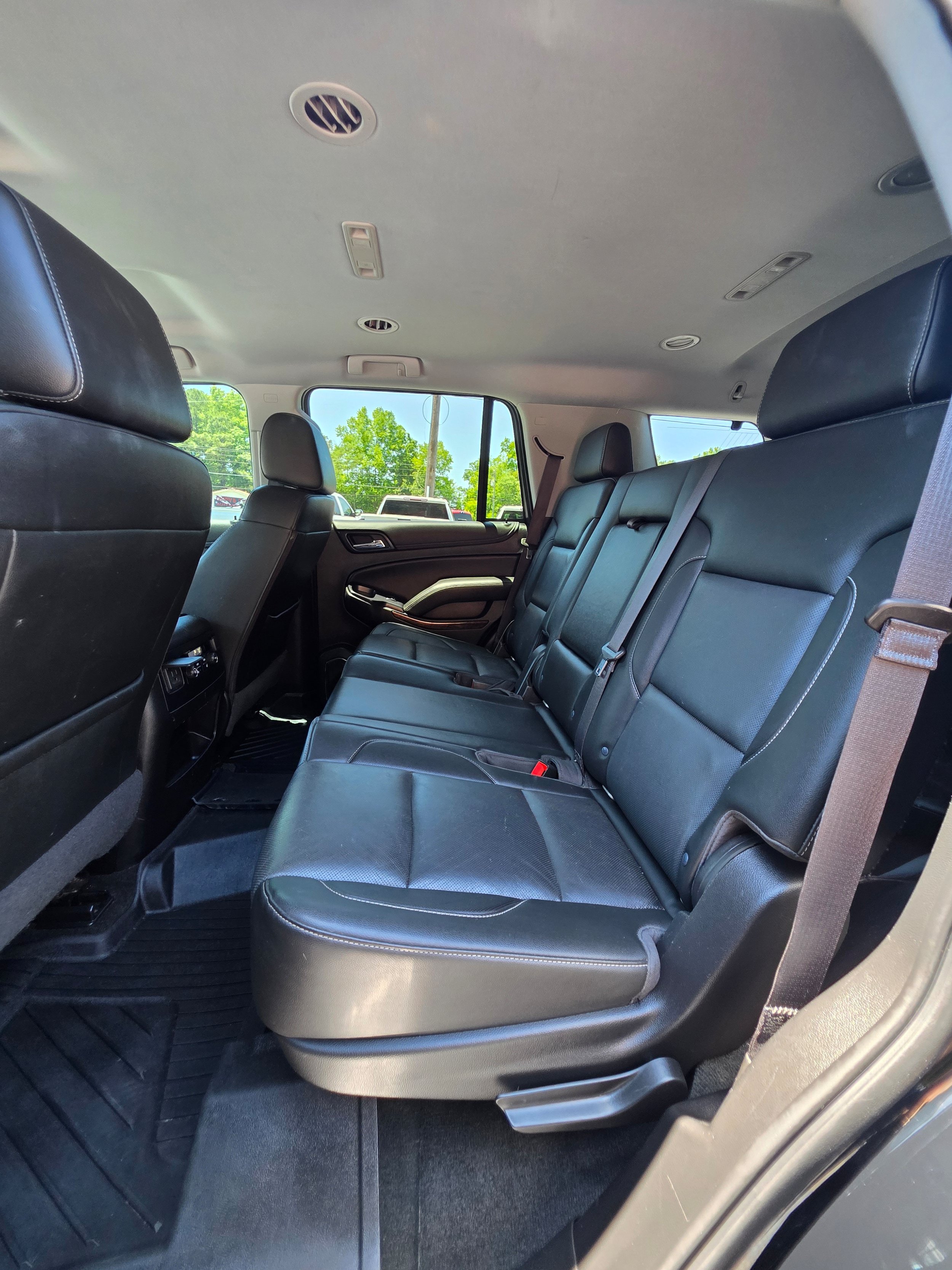 Used 2018 GMC Yukon SLT RWD image 19