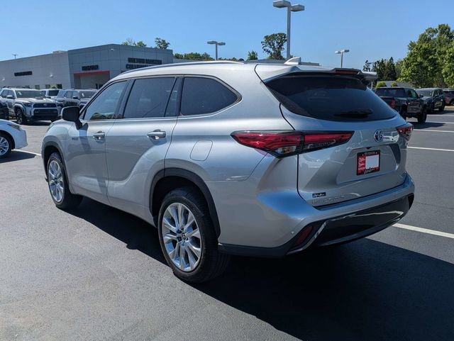 Used 2021 Toyota Highlander Limited FWD image 7