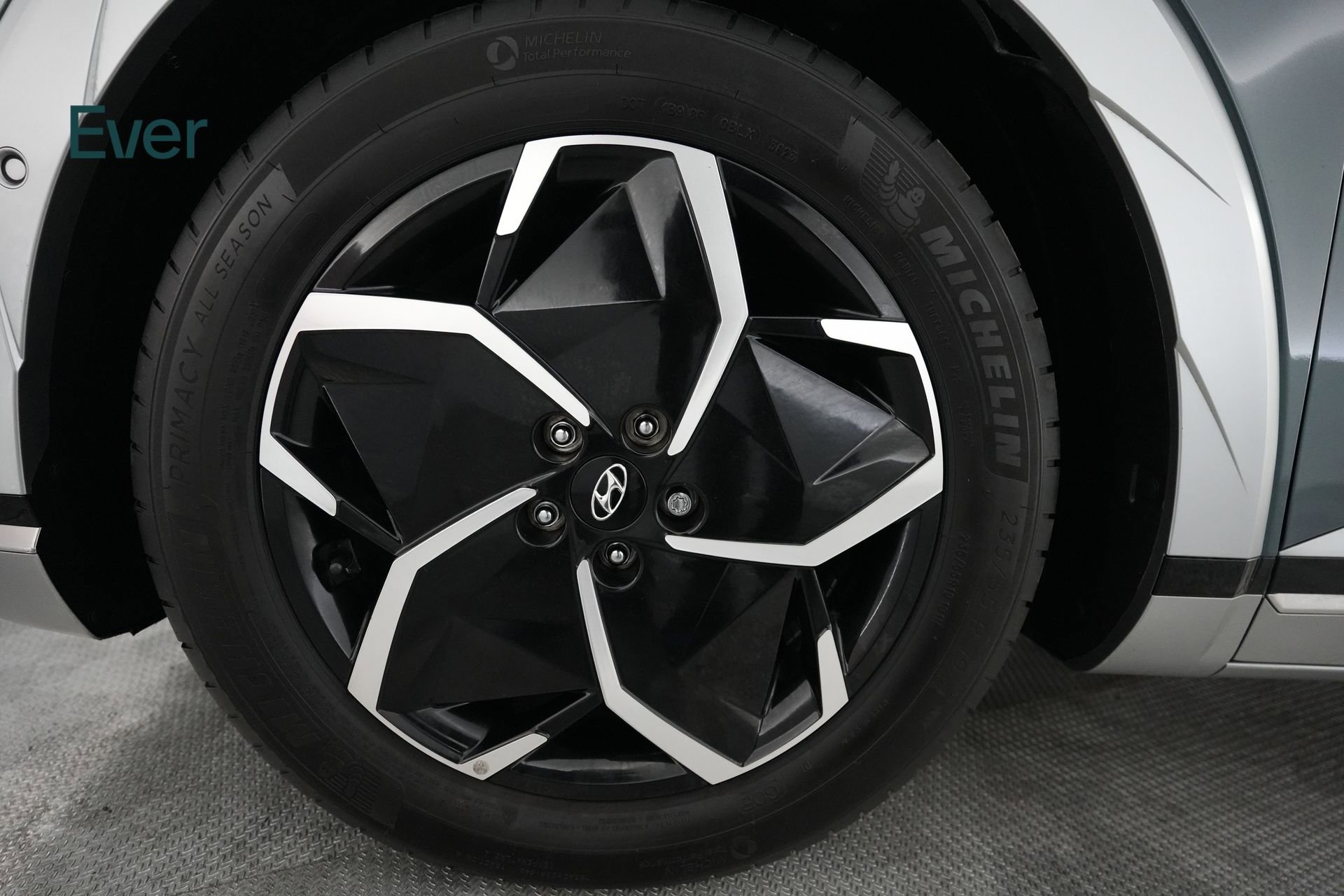 Used 2024 Hyundai Ioniq 5 Limited RWD image 18