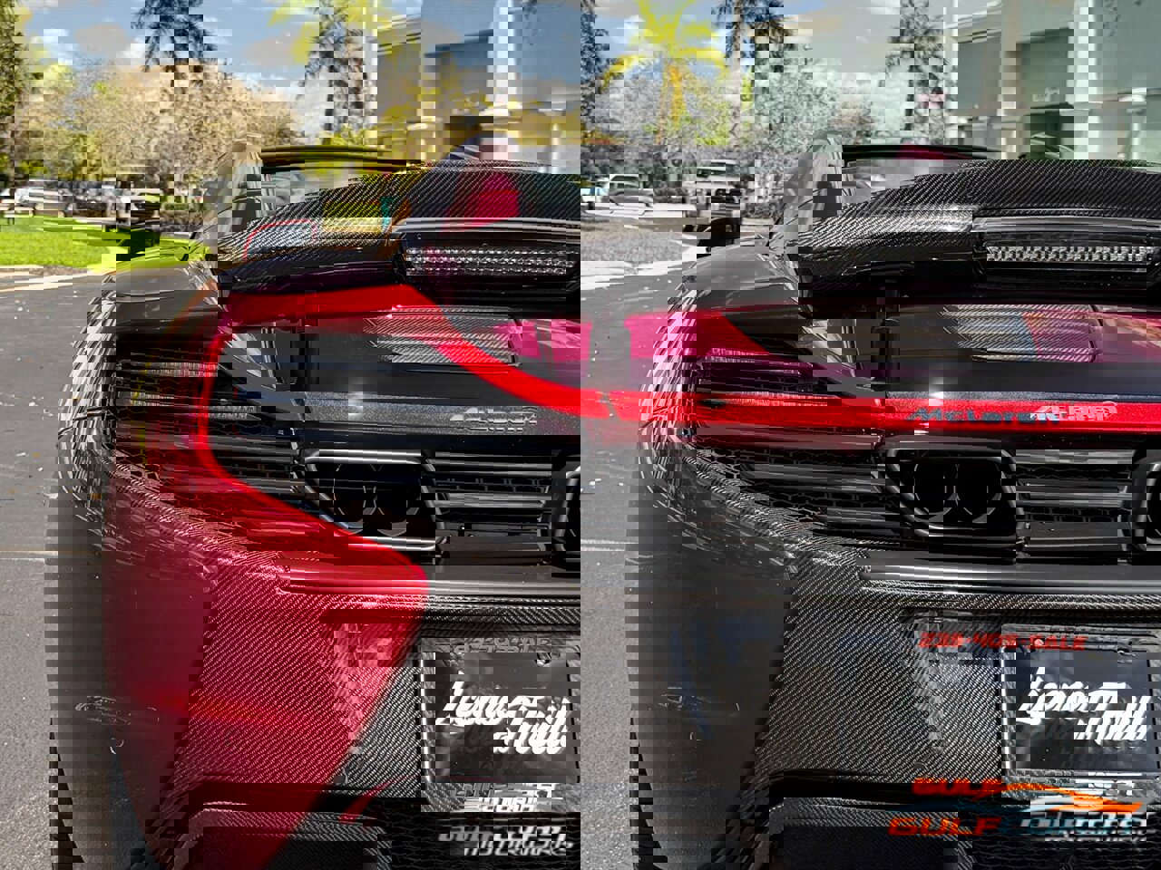 Used 2015 McLaren 650S Spider image 58