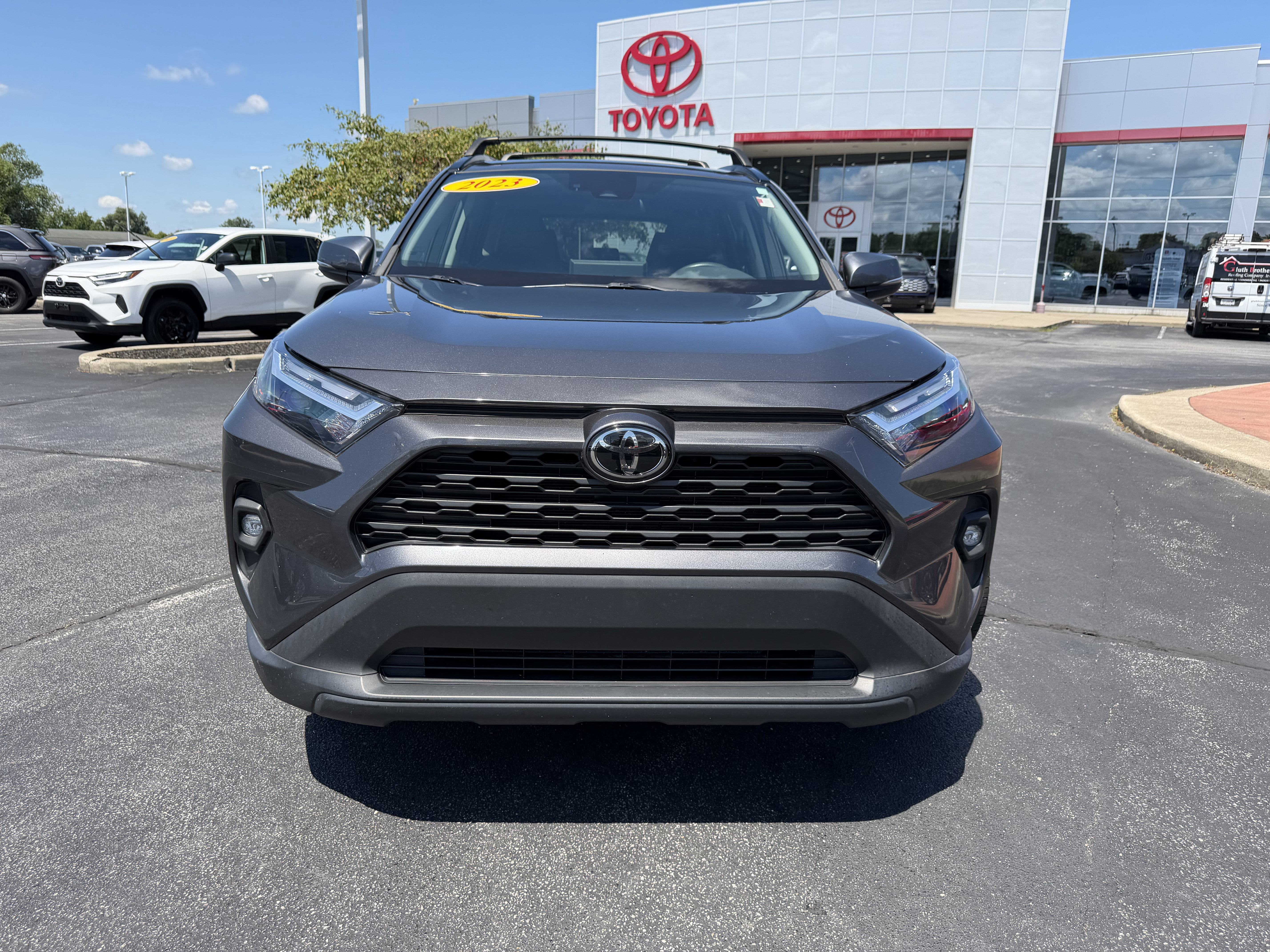 Used 2023 Toyota RAV4 XLE Premium AWD/4WD image 2