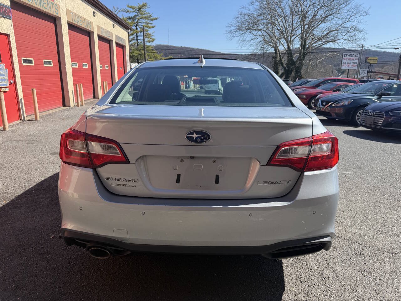 Used 2018 Subaru Legacy 2.5i Limited AWD/4WD image 5