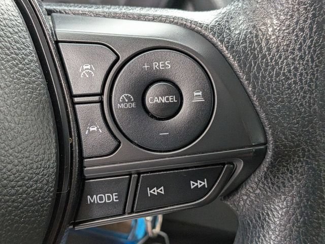 Used 2024 Toyota Corolla LE FWD image 17