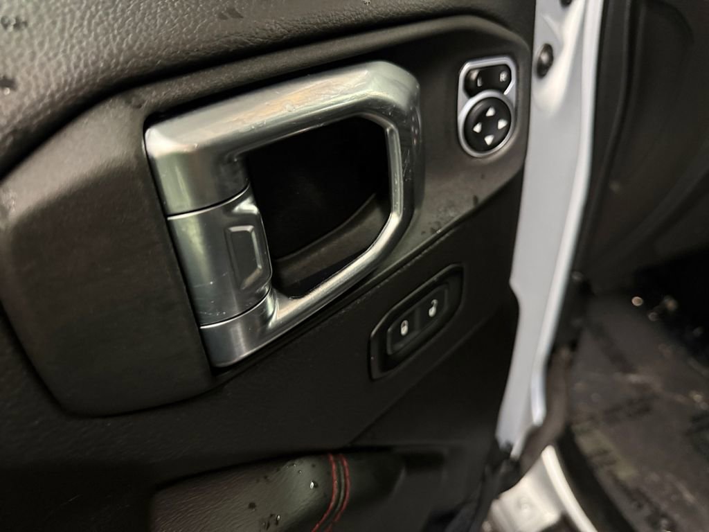 Certified 2023 Jeep Wrangler Unlimited Rubicon w/ LED Lighting Group image 3