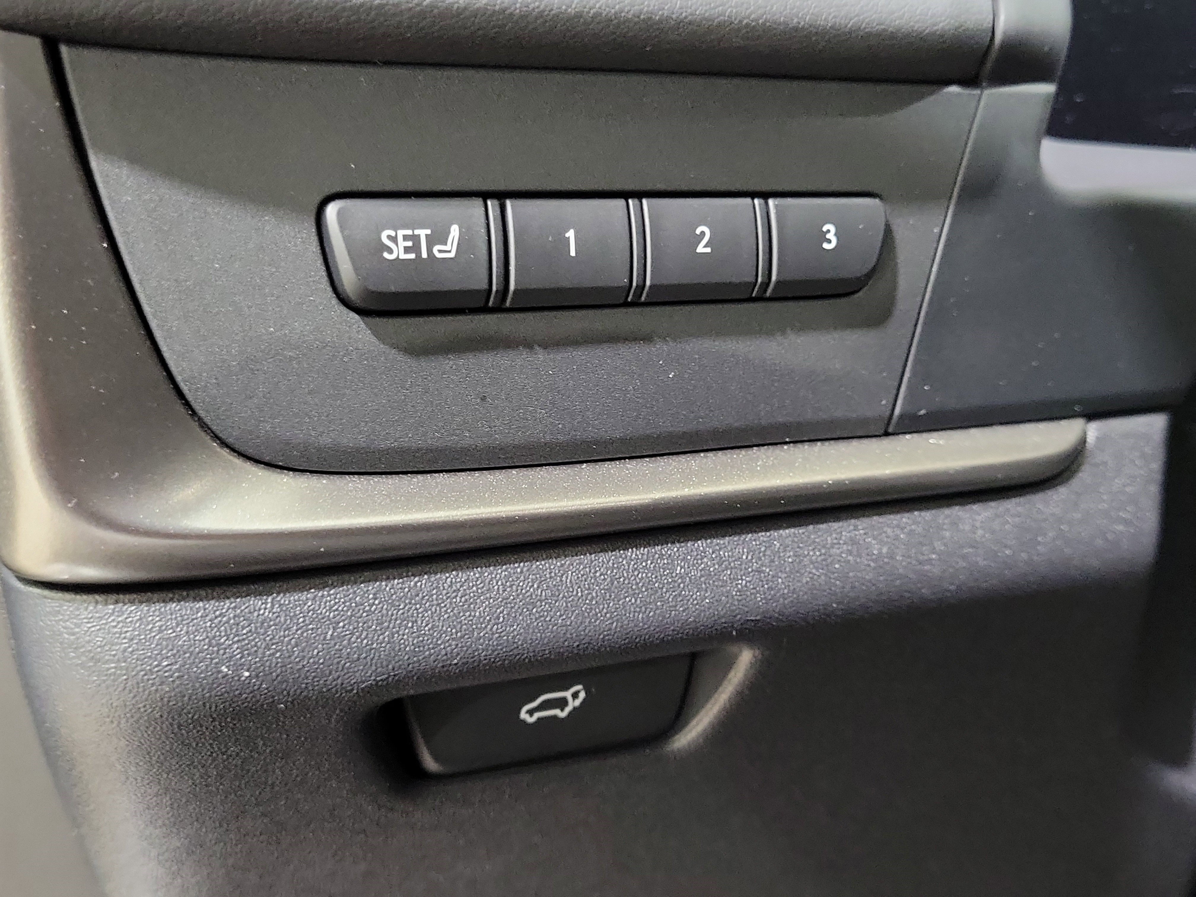 New 2026 Lexus RZ 350e 2WD w/ Convenience Package image 19