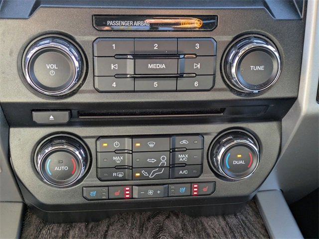 Used 2018 Ford F250 Lariat w/ Lariat Value Package image 28