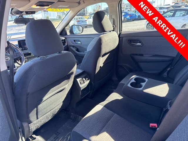 Used 2022 Nissan Rogue SV image 8