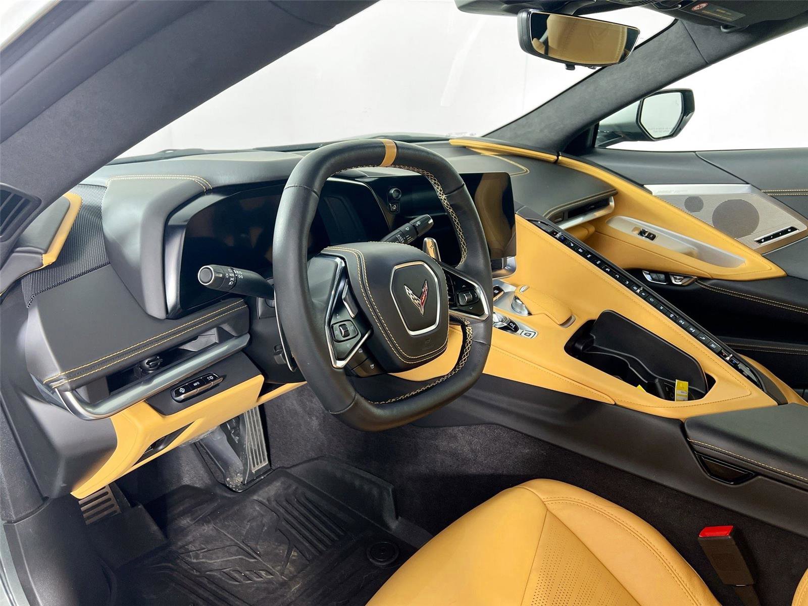 Used 2023 Chevrolet Corvette Stingray Premium Conv w/ Z51 Performance Package image 10