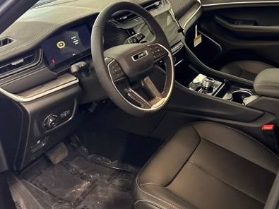 New 2026 Jeep Grand Cherokee Limited AWD/4WD image 15