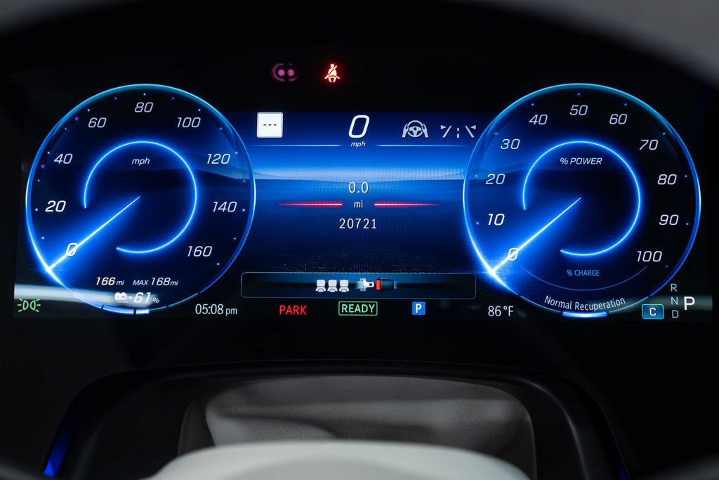 Used 2023 Mercedes-Benz EQS 580 4MATIC SUV image 18